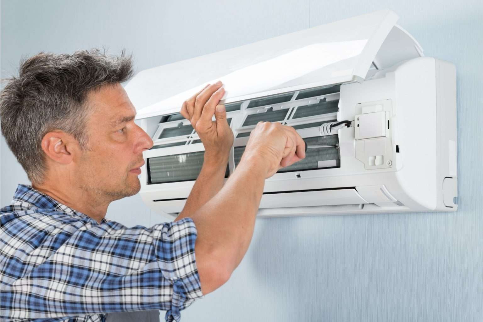 Health Dangers that AC Refrigerant Leaks Can Cause Blog